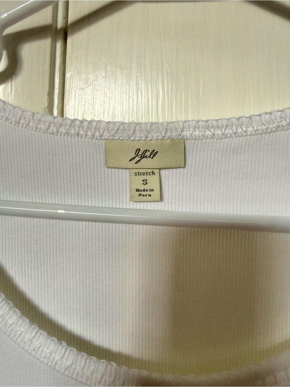 J.Jill White Scoop Neck Short Sleeve Top - Picture 2 of 4